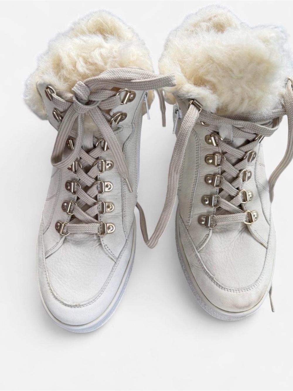 Geox Women's Cream Faux Fur-Lined Lace-Up Winter Boots